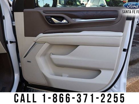 Used 2021 GMC Yukon Denali w/ Denali Ultimate Package image 22