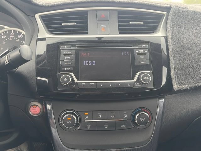 Used 2016 Nissan Sentra SR FWD image 19