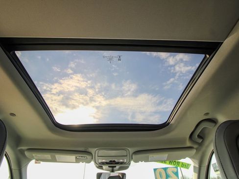 Used 2020 Lincoln Aviator Reserve w/ Equipment Group 201A image 13