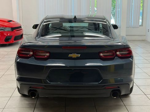 Used 2022 Chevrolet Camaro LT RWD image 8
