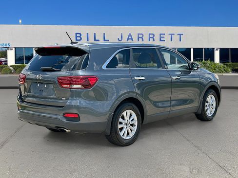 Used 2020 Kia Sorento LX FWD image 7
