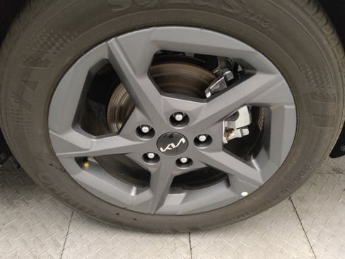 Used 2025 Kia K4 FWD image 31