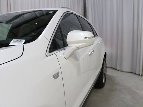 Used 2024 Cadillac XT5 Premium Luxury AWD/4WD image 36
