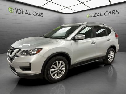 Used 2017 Nissan Rogue SV