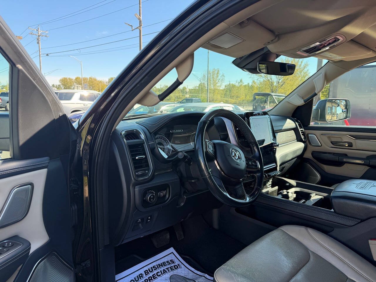 Used 2019 RAM 1500 Limited AWD/4WD image 12