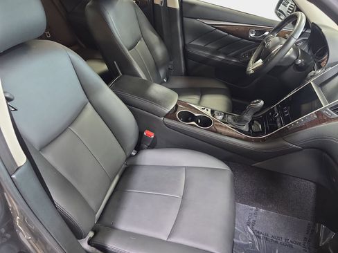 Certified 2019 INFINITI Q50 Luxe w/ Cargo Package (L96) AWD/4WD image 10