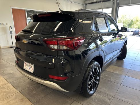 Used 2022 Chevrolet TrailBlazer LT image 12