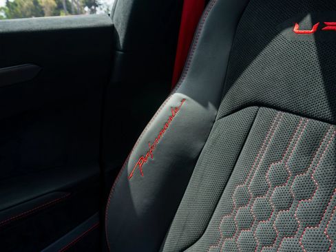 Used 2023 Lamborghini Urus Performante AWD/4WD image 68