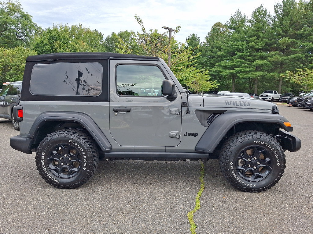 Used 2023 Jeep Wrangler Sport AWD/4WD image 7
