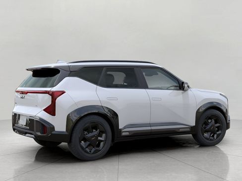 Used 2027 Kia Seltos X-Line S AWD/4WD image 7