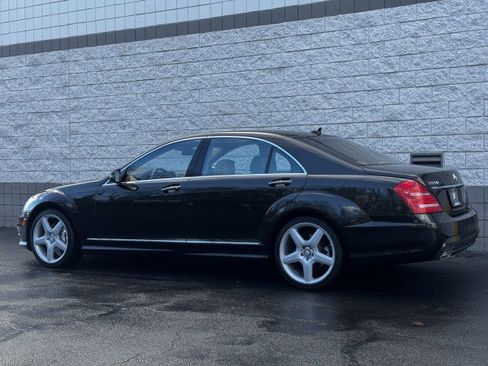 Used 2013 Mercedes-Benz S 550 4MATIC image 2