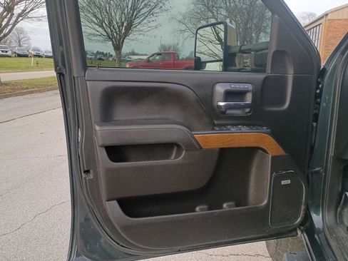 Used 2018 Chevrolet Silverado 2500 LTZ w/ Duramax Plus Package image 14