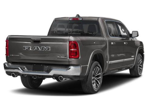 Used 2025 RAM 1500 Limited w/ Off Road Group AWD/4WD image 5