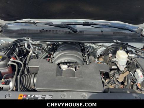 Used 2017 Chevrolet Tahoe Premier AWD/4WD image 22