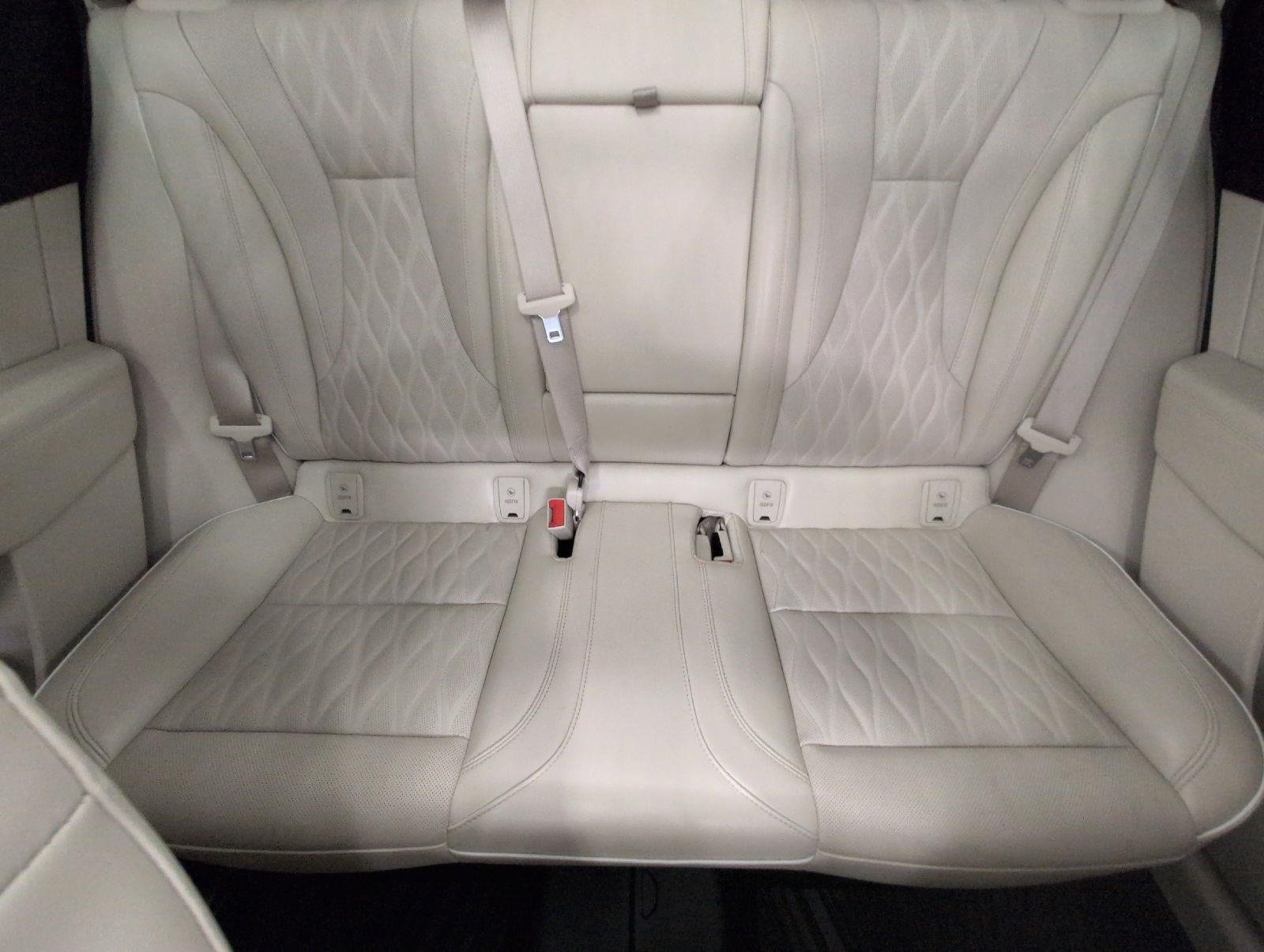 Used 2023 Buick Envision Avenir AWD/4WD image 23