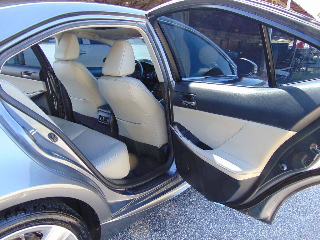 Used 2014 Lexus IS 350 w/ Navigation Package RWD image 22