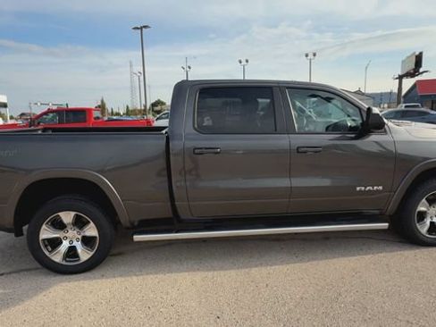 Used 2022 RAM 1500 Laramie AWD/4WD image 14