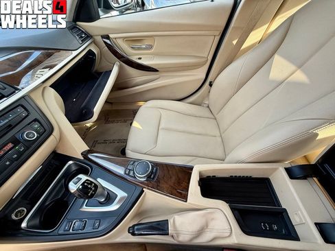 Used 2015 BMW 328i xDrive Sedan AWD/4WD image 25
