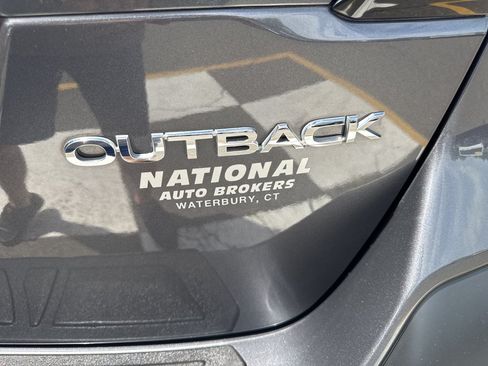 Used 2022 Subaru Outback Premium AWD/4WD image 41