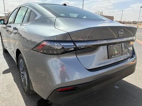 New 2026 Nissan Sentra SV FWD image 4