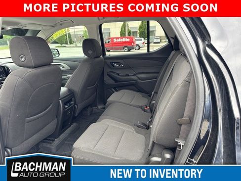 Used 2020 Chevrolet Traverse LS w/ LPO, Blackout Package FWD image 6