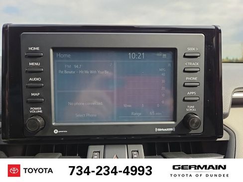 Used 2020 Toyota RAV4 XLE Premium FWD image 27