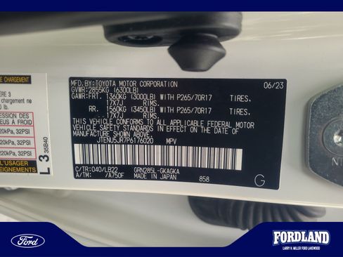 Used 2023 Toyota 4Runner SR5 Premium w/ SR5 Premium Package AWD/4WD image 25