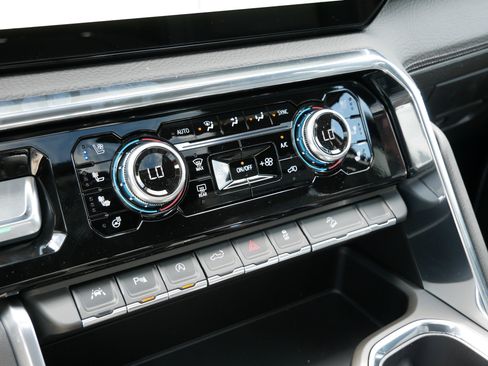 New 2026 GMC Sierra 1500 Denali AWD/4WD image 20