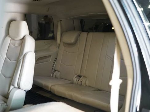 Used 2015 Cadillac Escalade Premium AWD/4WD image 51