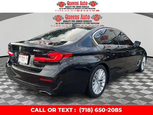 Used 2021 BMW 530i xDrive w/ Premium Package AWD/4WD image 7