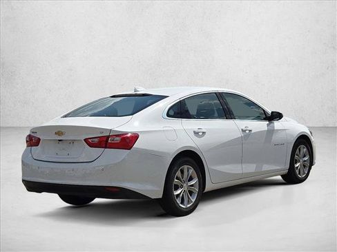 Used 2025 Chevrolet Malibu LT FWD image 5