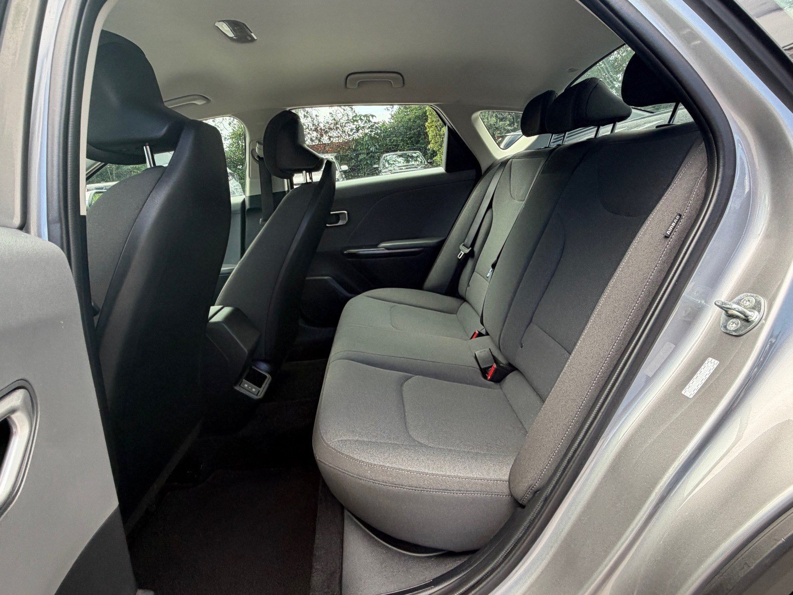 Used 2025 Kia K4 FWD image 24