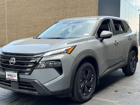New 2026 Nissan Rogue SV w/ Cold Weather Package AWD/4WD image 22