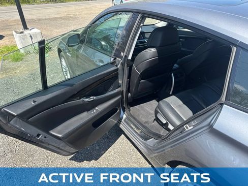 Used 2011 BMW 550i Gran Turismo xDrive AWD/4WD image 36