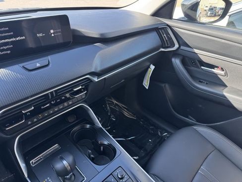 Used 2025 MAZDA CX-90 3.3 Turbo w/ Select Package image 22