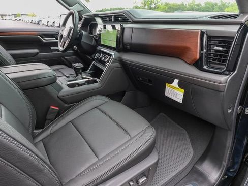 New 2026 GMC Sierra 1500 Denali w/ Denali Reserve Package AWD/4WD image 24