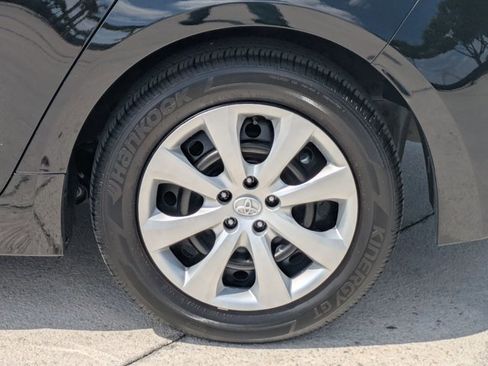 Used 2024 Toyota Corolla LE image 21