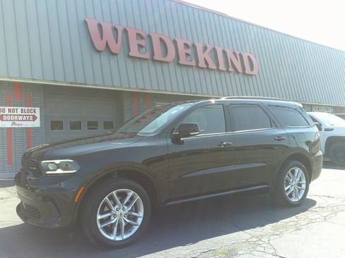Used 2024 Dodge Durango GT AWD/4WD image 1