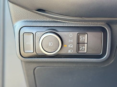 Used 2025 Ford Explorer ST AWD/4WD image 21