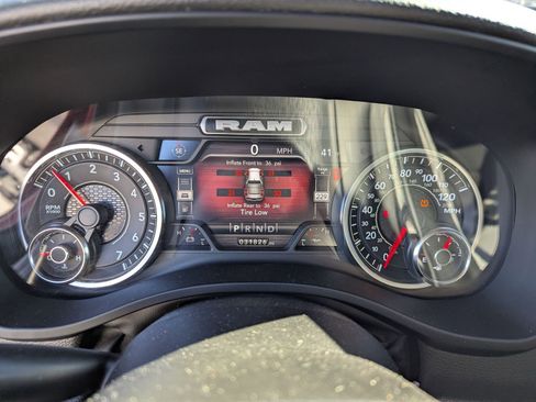 Used 2023 RAM 1500 Big Horn image 12