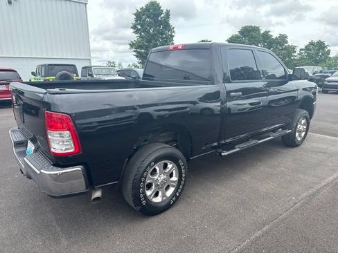 Used 2020 RAM 2500 Tradesman w/ Chrome Appearance Group AWD/4WD image 3