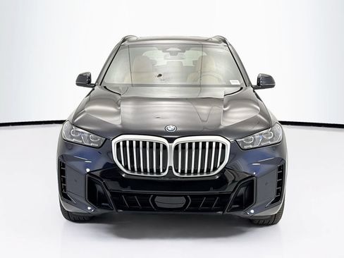 Used 2026 BMW X5 xDrive50e w/ M Sport Package AWD/4WD image 2