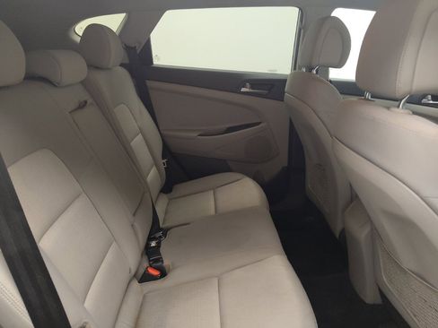 Used 2017 Hyundai Tucson SE w/ SE Popular Package 02 FWD image 19