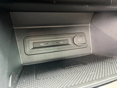 Used 2022 Volkswagen Atlas SE w/ Panoramic Sunroof Package FWD image 28