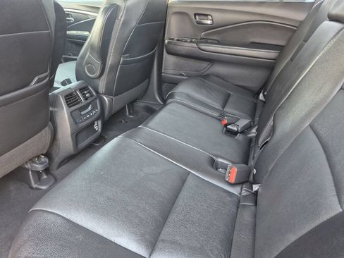 Used 2021 Honda Pilot Special Edition image 12