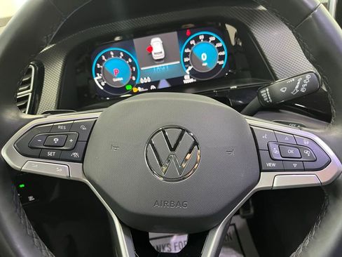 Certified 2025 Volkswagen Atlas Cross Sport SEL Premium R-Line image 20