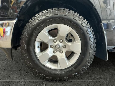 Used 2023 RAM 1500 Big Horn AWD/4WD image 14