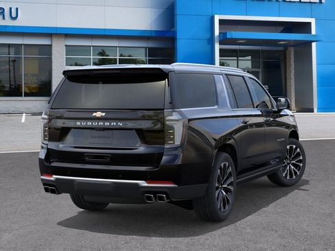 New 2026 Chevrolet Suburban High Country AWD/4WD image 4