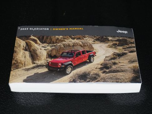 Used 2023 Jeep Gladiator Mojave w/ LED Lighting Group AWD/4WD image 27