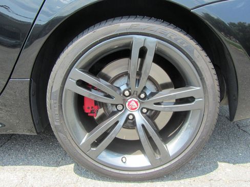 Used 2014 Jaguar XJ R LWB RWD image 27